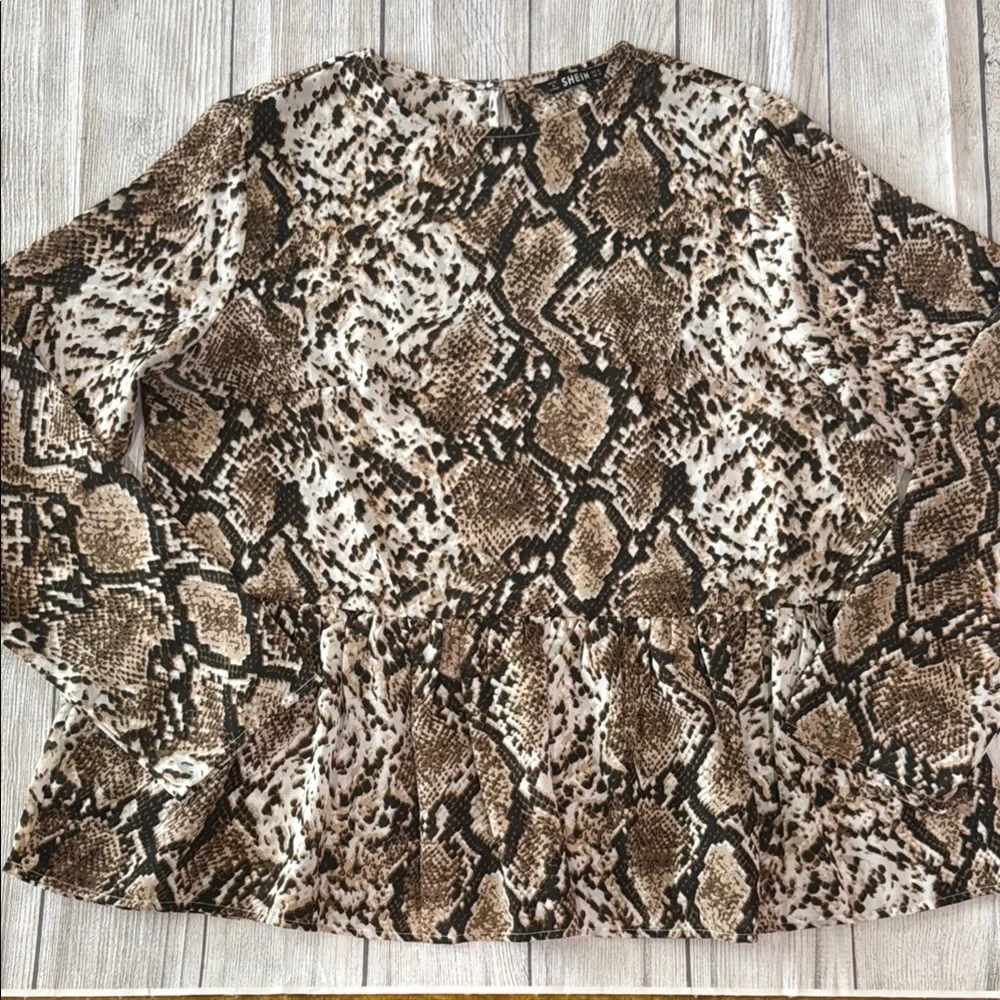 SHEIN Brown and Cream Snake-print Peplum Blouse with Mandarin Collar